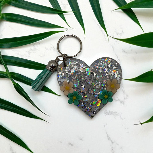 Blue flower heart keychain